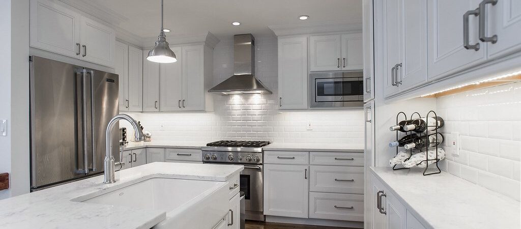 Waterproof Flooring Options for Luxury Kitchens