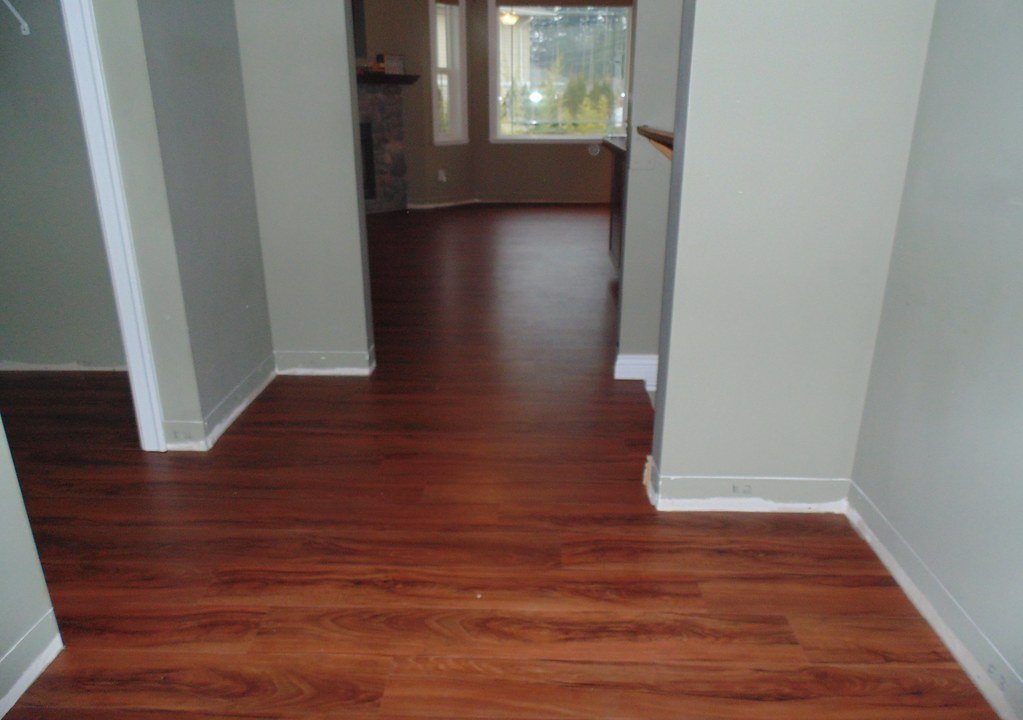 Wide-Plank Flooring: Why Bigger Boards Define Luxury Homes
